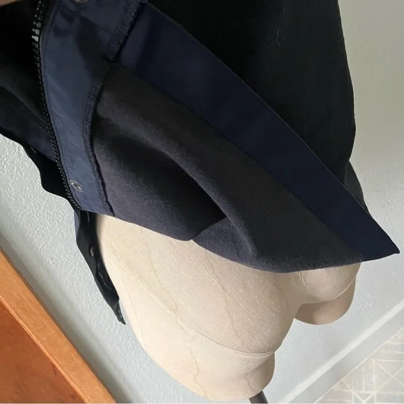 The NORTH FACE x SACAI sz S Navy Blue Short Sleeve Tshirt Size Zippers - Picture 7 of 15